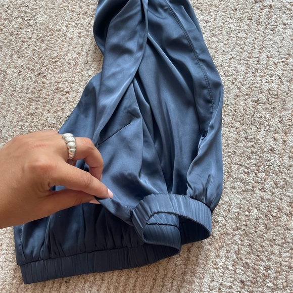 Super down Eileen Blue Satin Crop Top One Shoulder - Picture 7 of 8